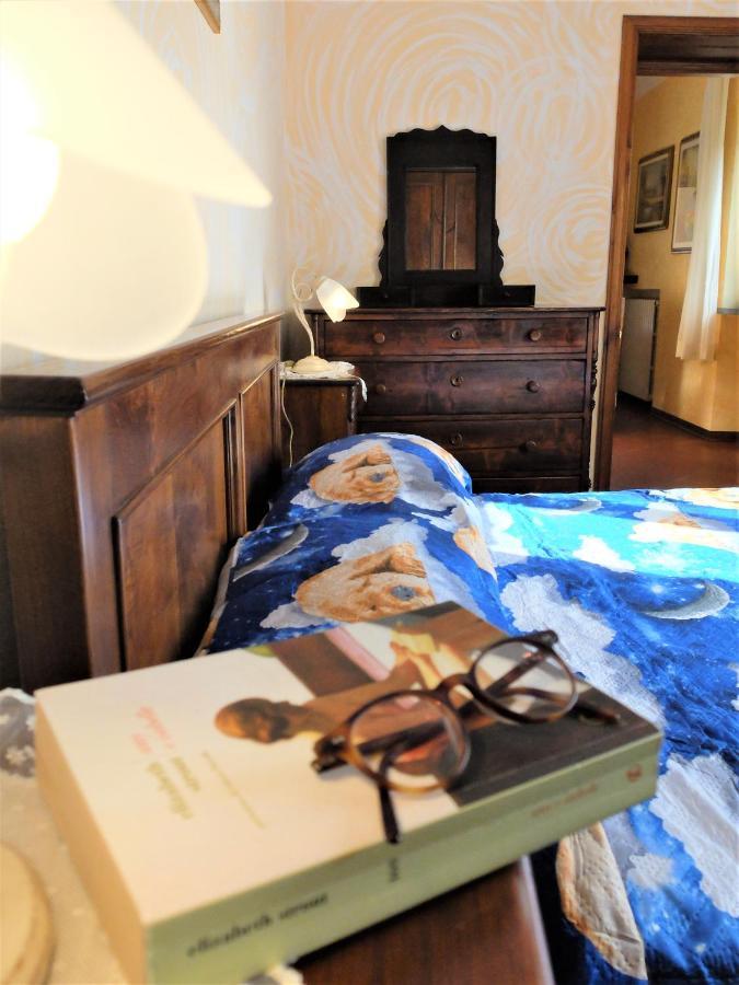 La Cheta Villa Monsagrati Bagian luar foto