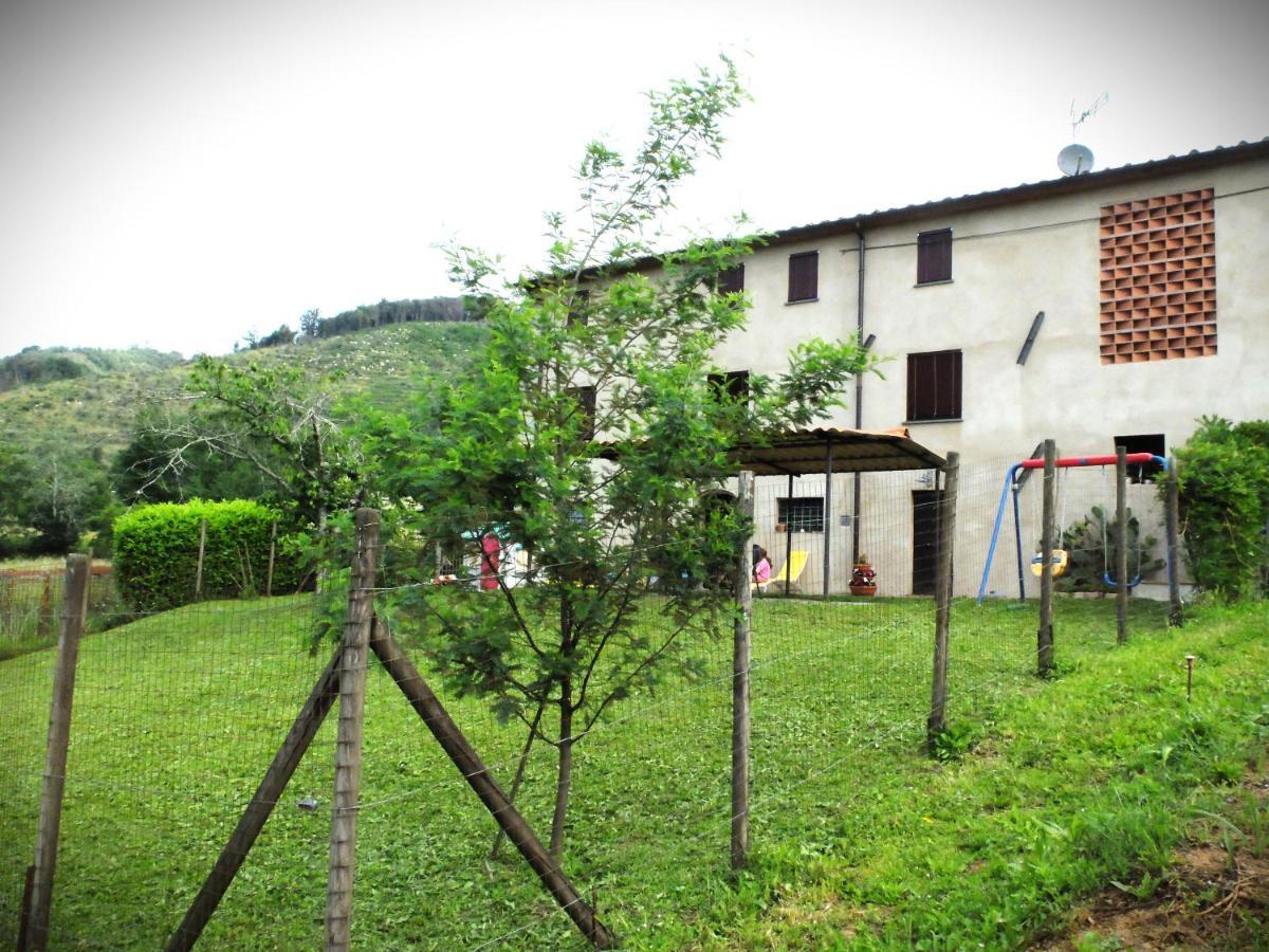 La Cheta Villa Monsagrati Bagian luar foto