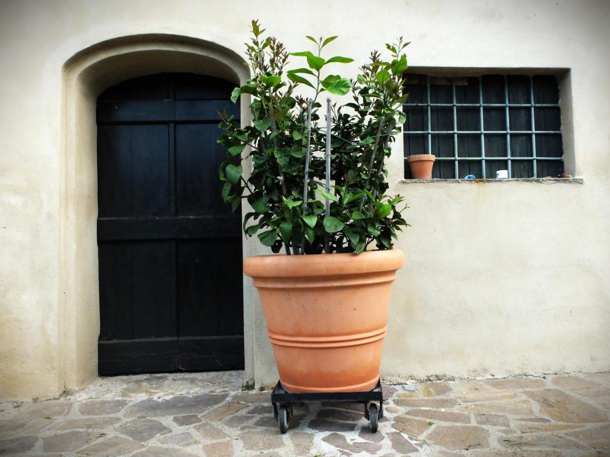 La Cheta Villa Monsagrati Bagian luar foto